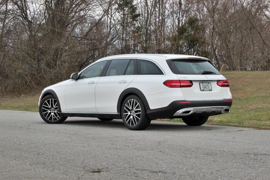 10 Best New Cars for a Road Trip