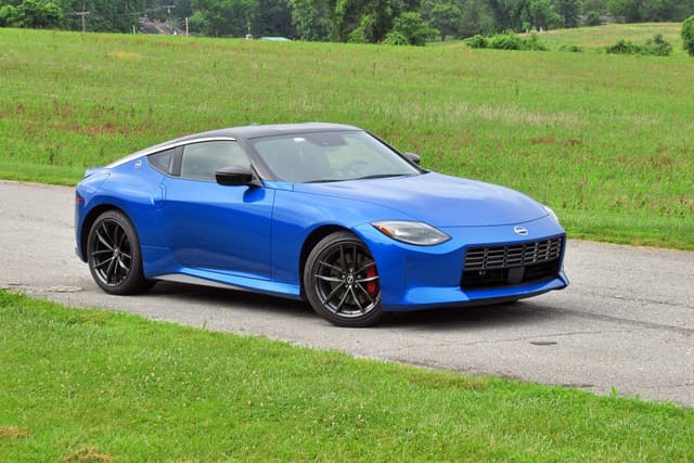10 Best Features of the 2023 Nissan Z 