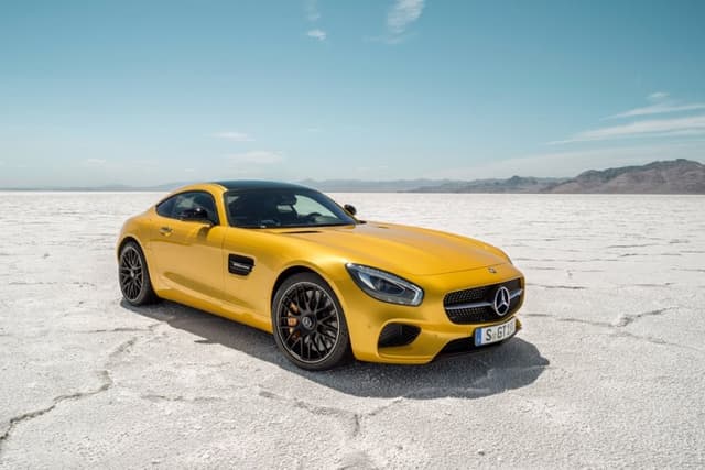 Best V-8 Sports Cars