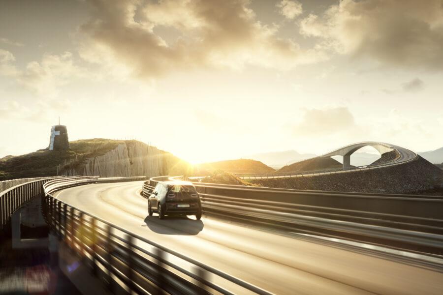 Pros and Cons of Battery-Electric Versus Plug-in Hybrids  
