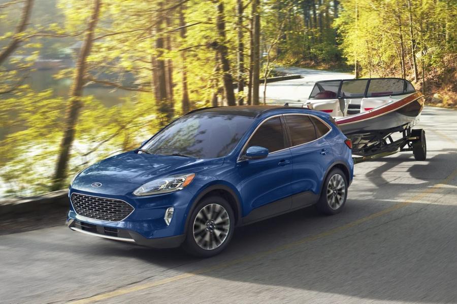 10 Small SUVs for Towing 2,000 lbs+ Without Breaking the Bank
