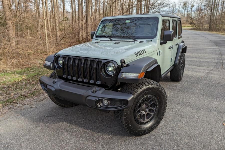 10 Best Features of the 2023 Jeep Wrangler