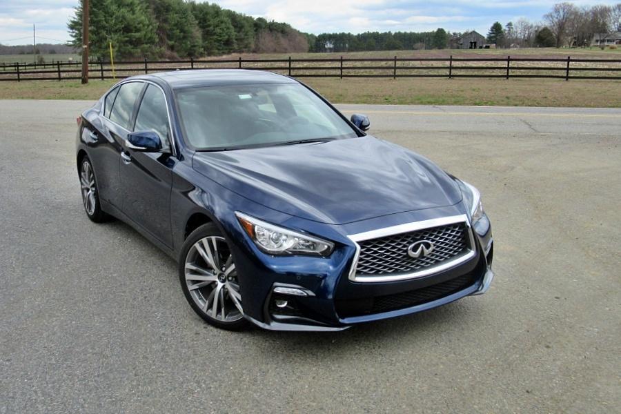 10 Best Features of the 2022 Infiniti Q50