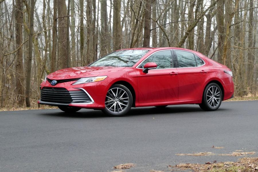 10 Best Features of the 2023 Toyota Camry 